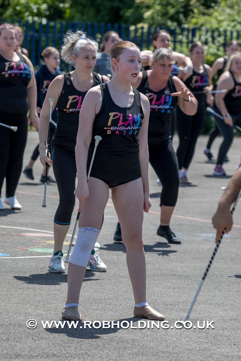 Play Baton – Outside – Everyone