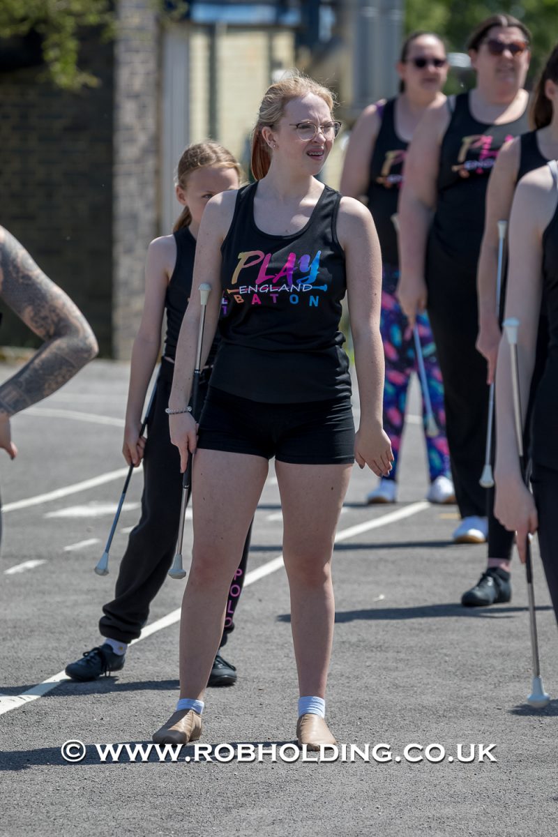 Play Baton – Outside – Everyone