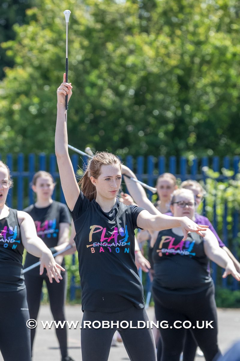 Play Baton – Outside – Everyone