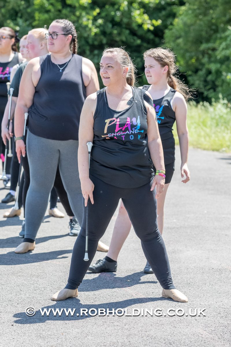 Play Baton – Outside – Everyone