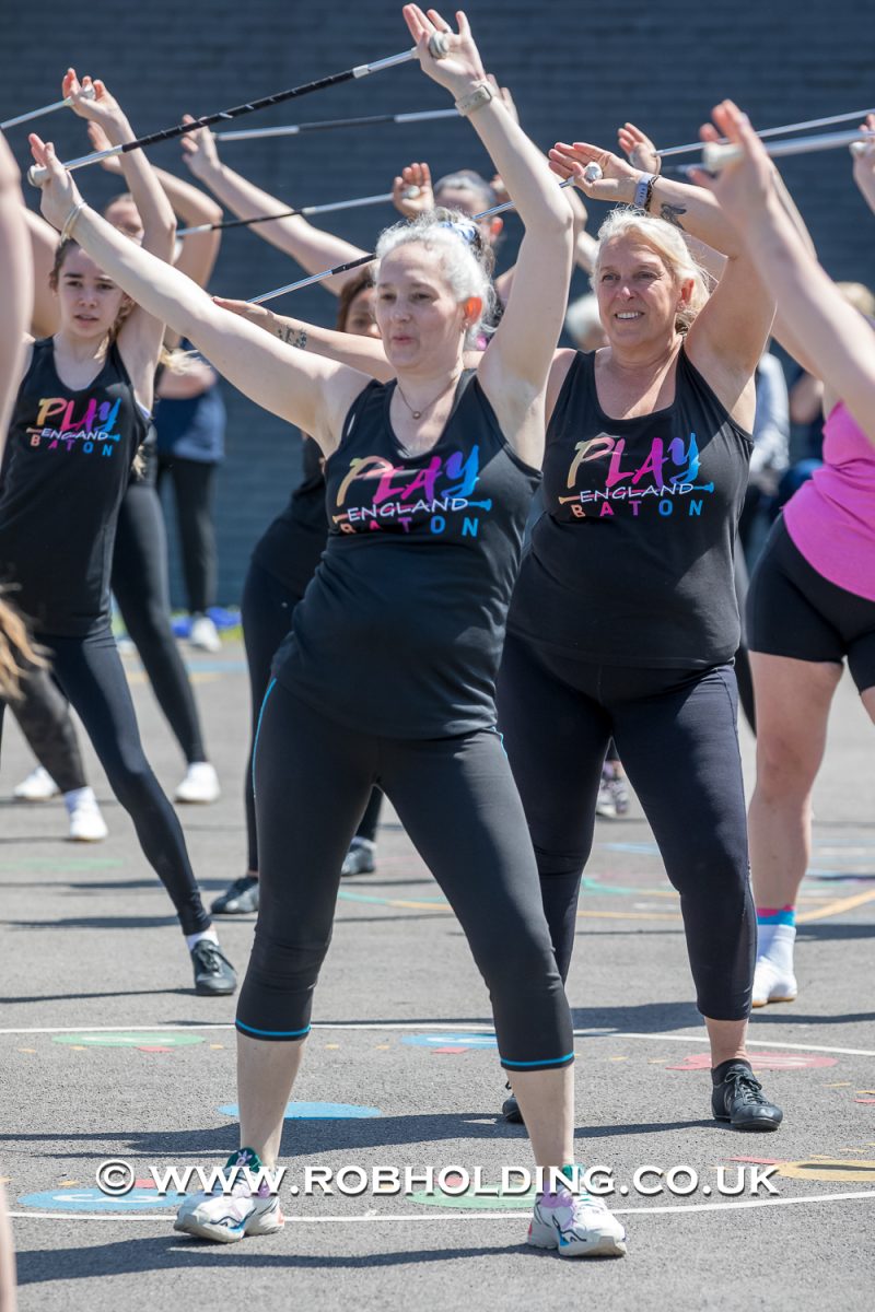 Play Baton – Outside – Everyone