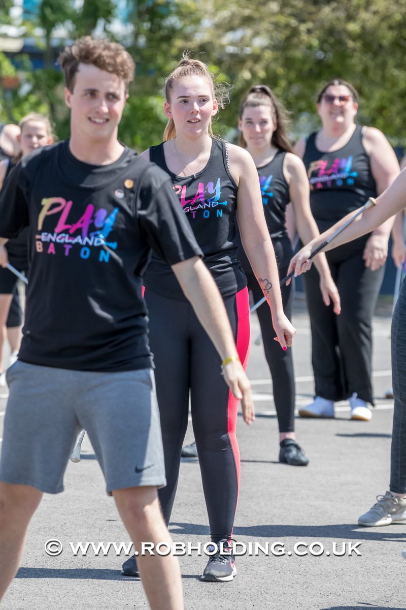 Play Baton – Outside – Everyone