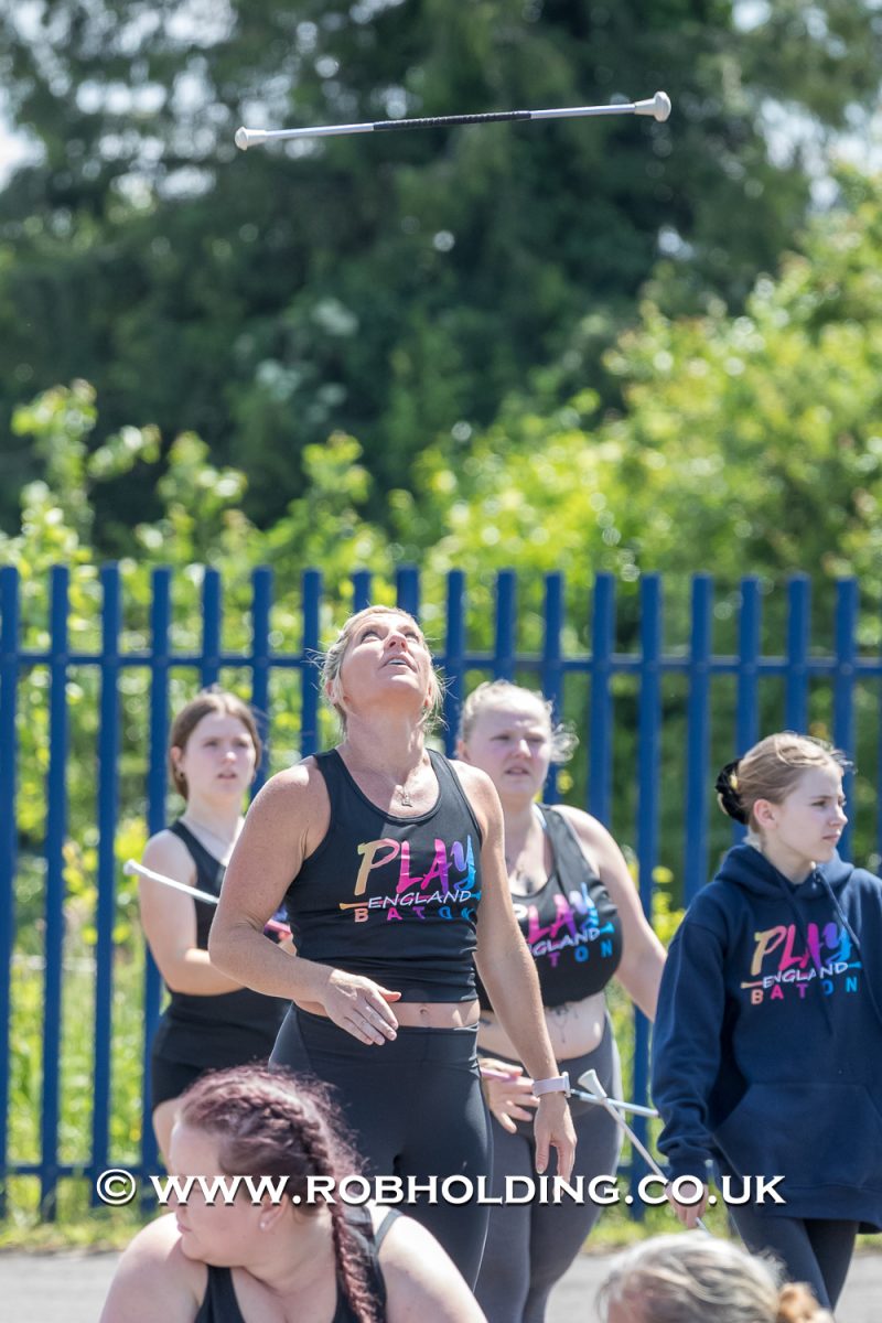 Play Baton – Outside – Everyone