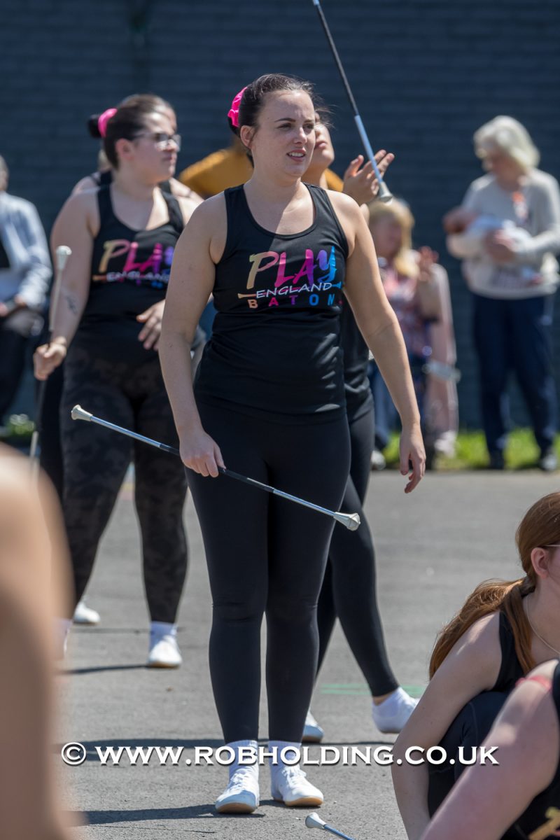 Play Baton – Outside – Everyone