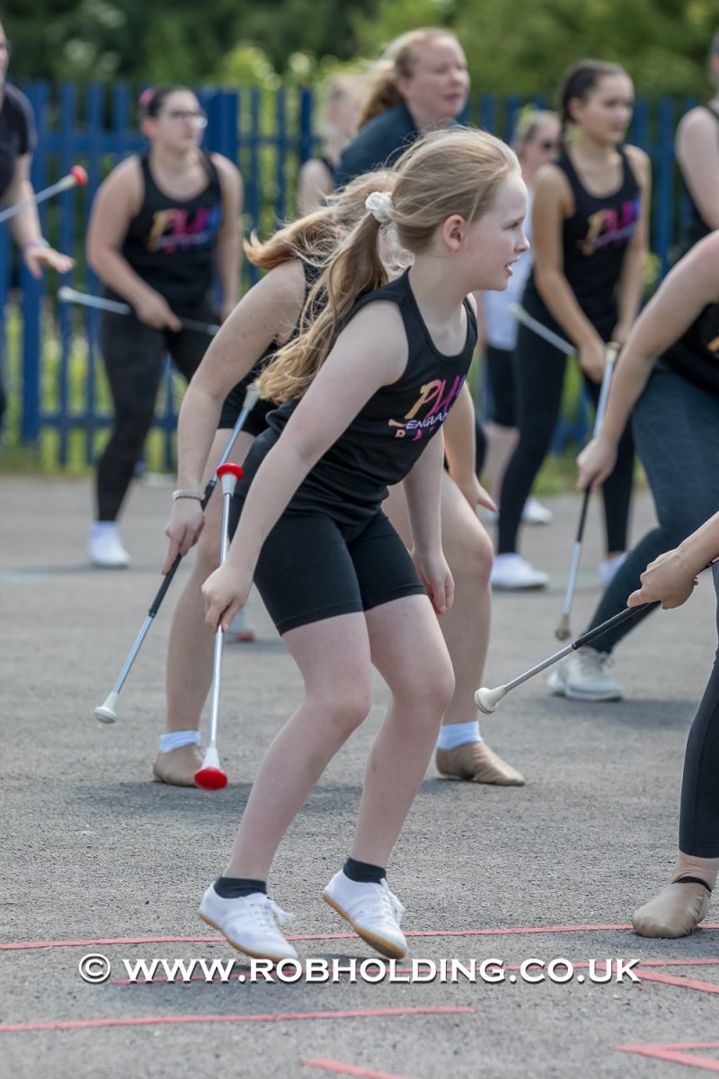 Play Baton – Outside – Everyone