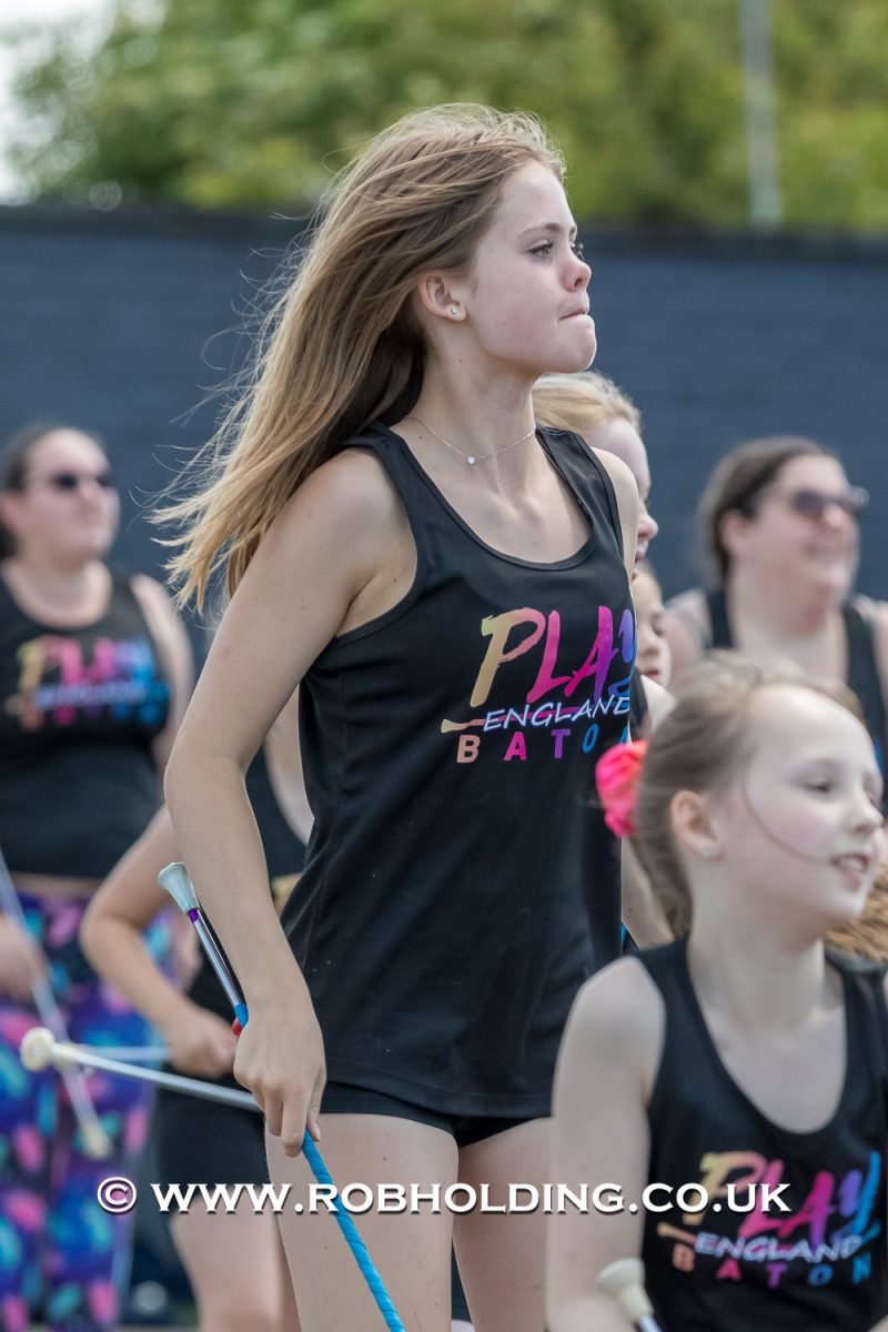 Play Baton – Outside – Everyone