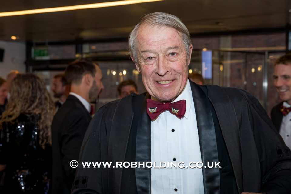 Members’ Reunion 2000-02